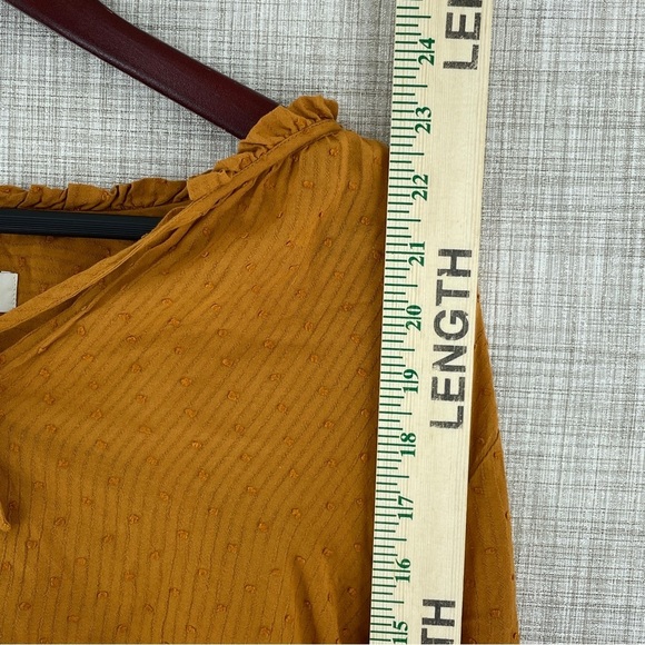 Loft blouse textured women’s size medium long sleeve - Picture 2 of 7